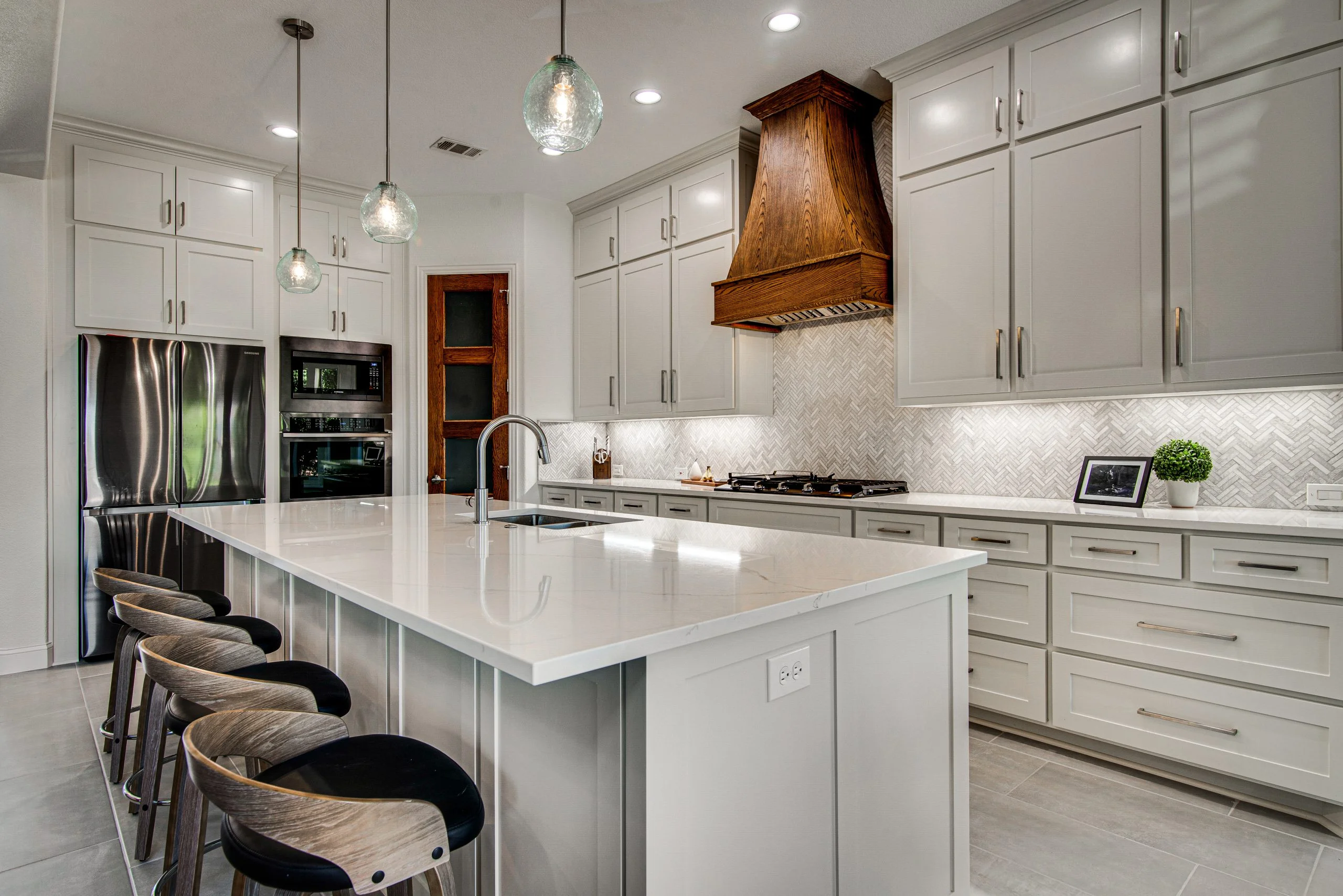Contemporary Transitional Kitchen Remodel by Home Front Design Build — Project 1 project photo