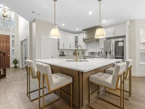 Warm and elegant kitchen remodel in Grand Prairie, TX with ready-made cabinets - after photo